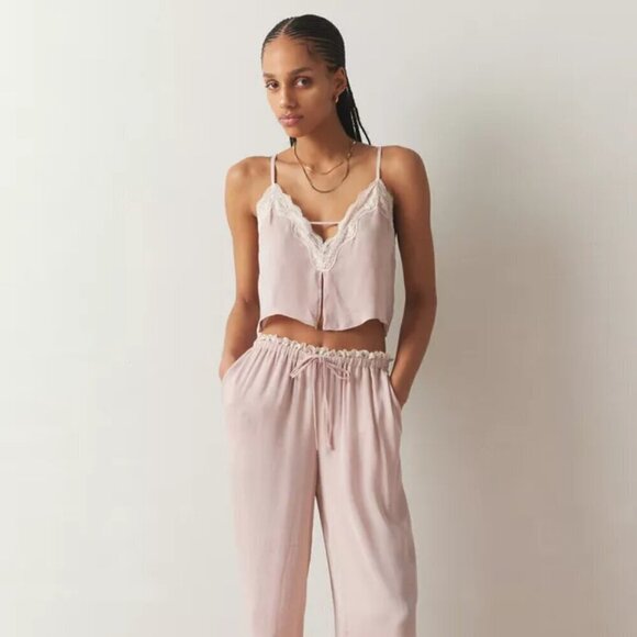 NWT UO Out From Under Juliette Lacy Pink Satin Cami - Picture 6 of 7